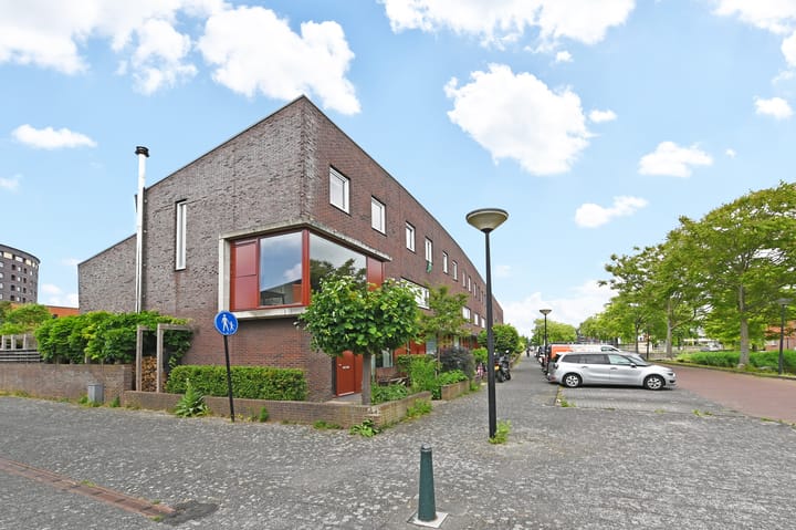 Moskousingel 23