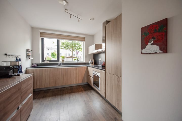 Foto 14 van Lijsterbeslaan 94