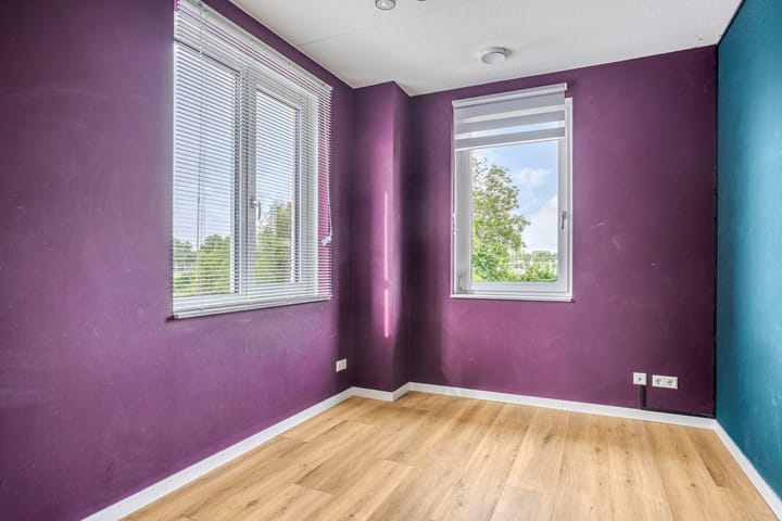 Foto 19 van Esther Vergeerstraat 61