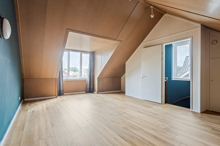 Foto 21 van Esther Vergeerstraat 61