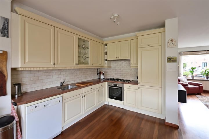 Foto 7 van Eikenlaan 76