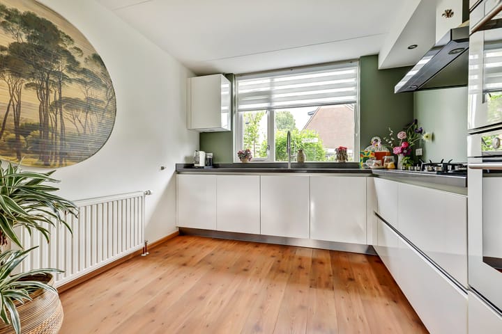 Foto 10 van Valkenburgstraat 12