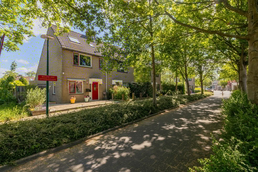Photo 8 of Willem van Otterloolaan 18