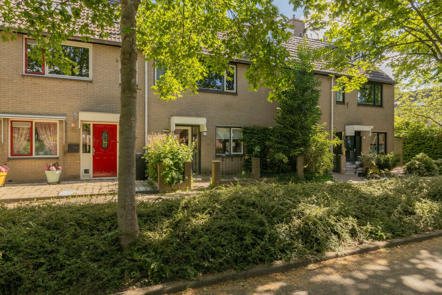 Photo 10 of Willem van Otterloolaan 18