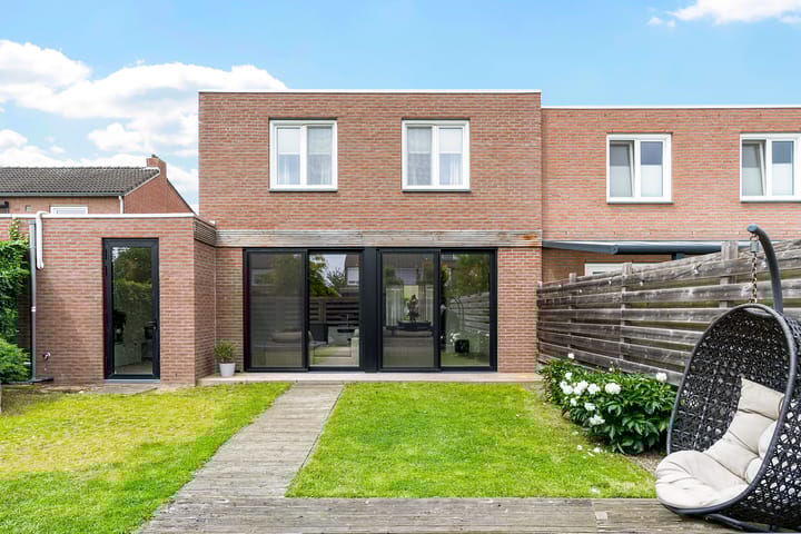 Foto 21 van Basterddikkestraat 6