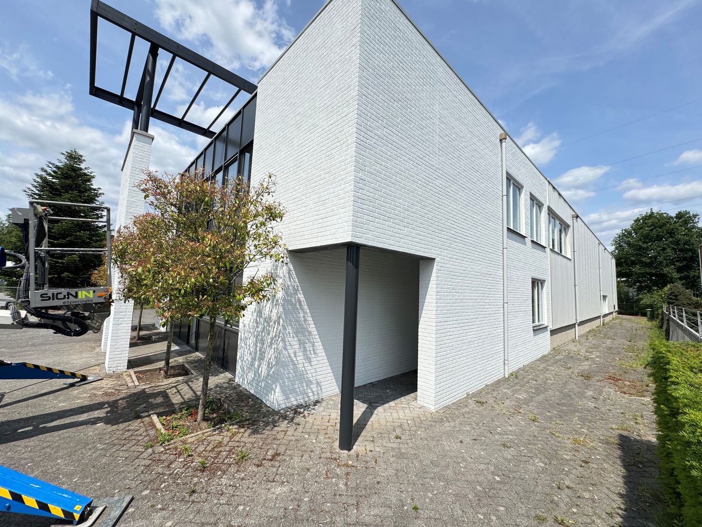 View photo 4 of Meerheide 64
