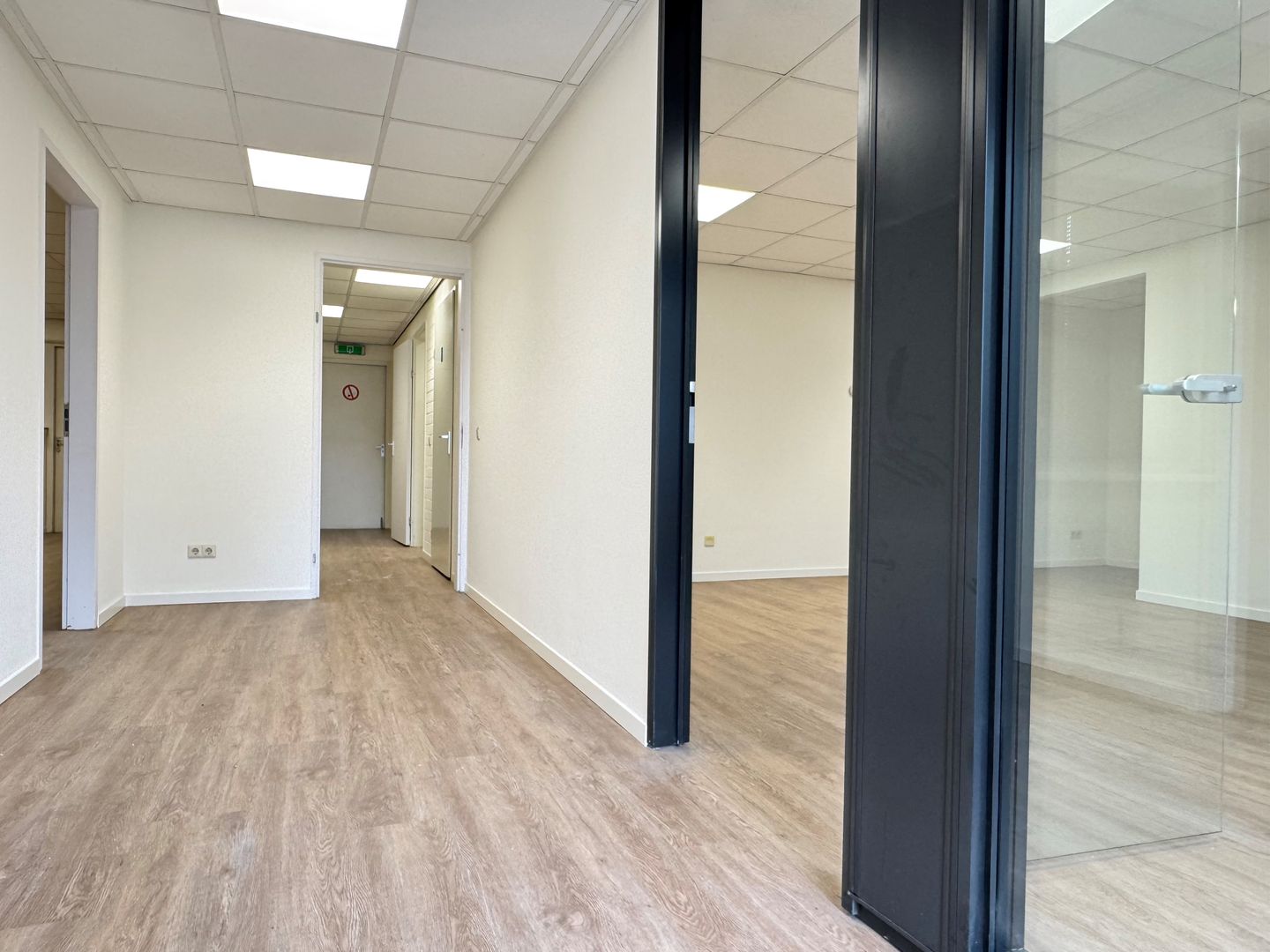 View photo 5 of Meerheide 64