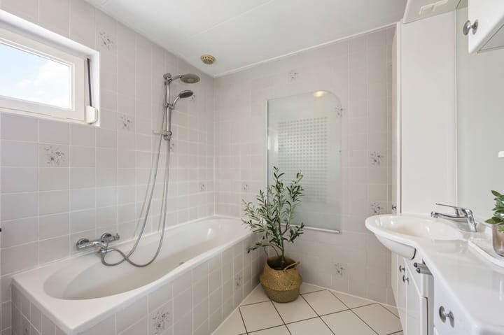 Foto 28 van Sleedoornstraat 1