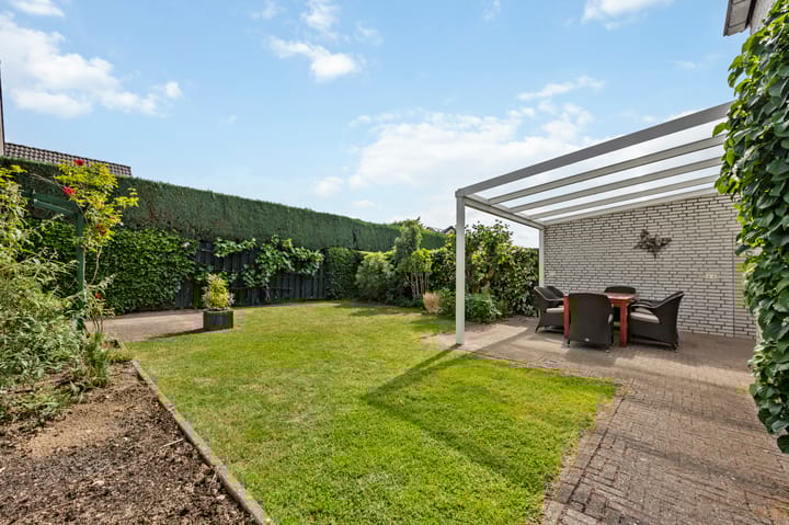 Foto 32 van Sleedoornstraat 1