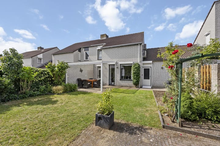 Foto 33 van Sleedoornstraat 1