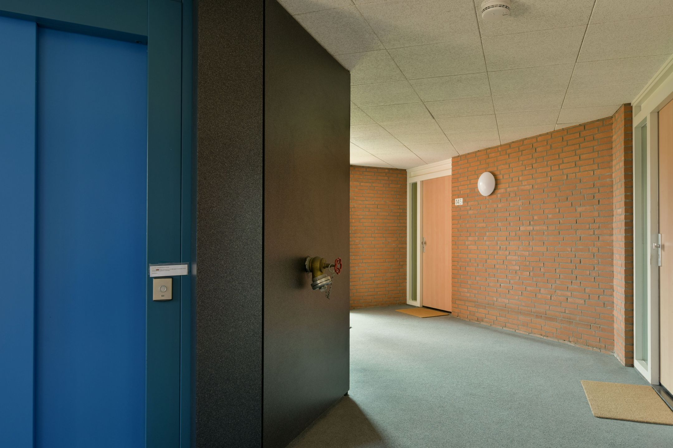 Foto 6 van Wagenmaker 145