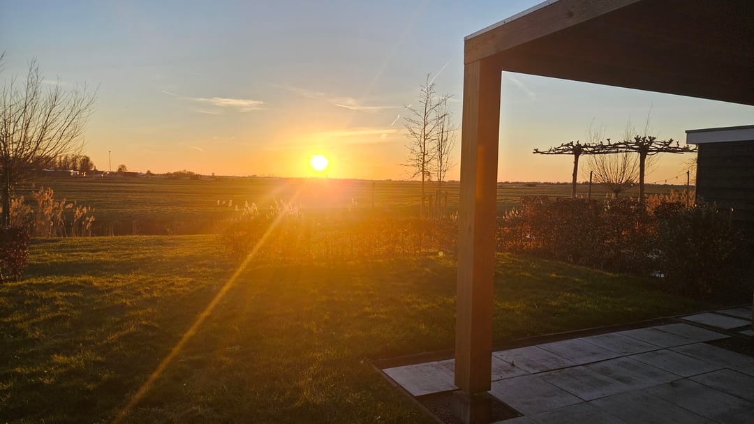 Foto 2 van Waterhoen 18