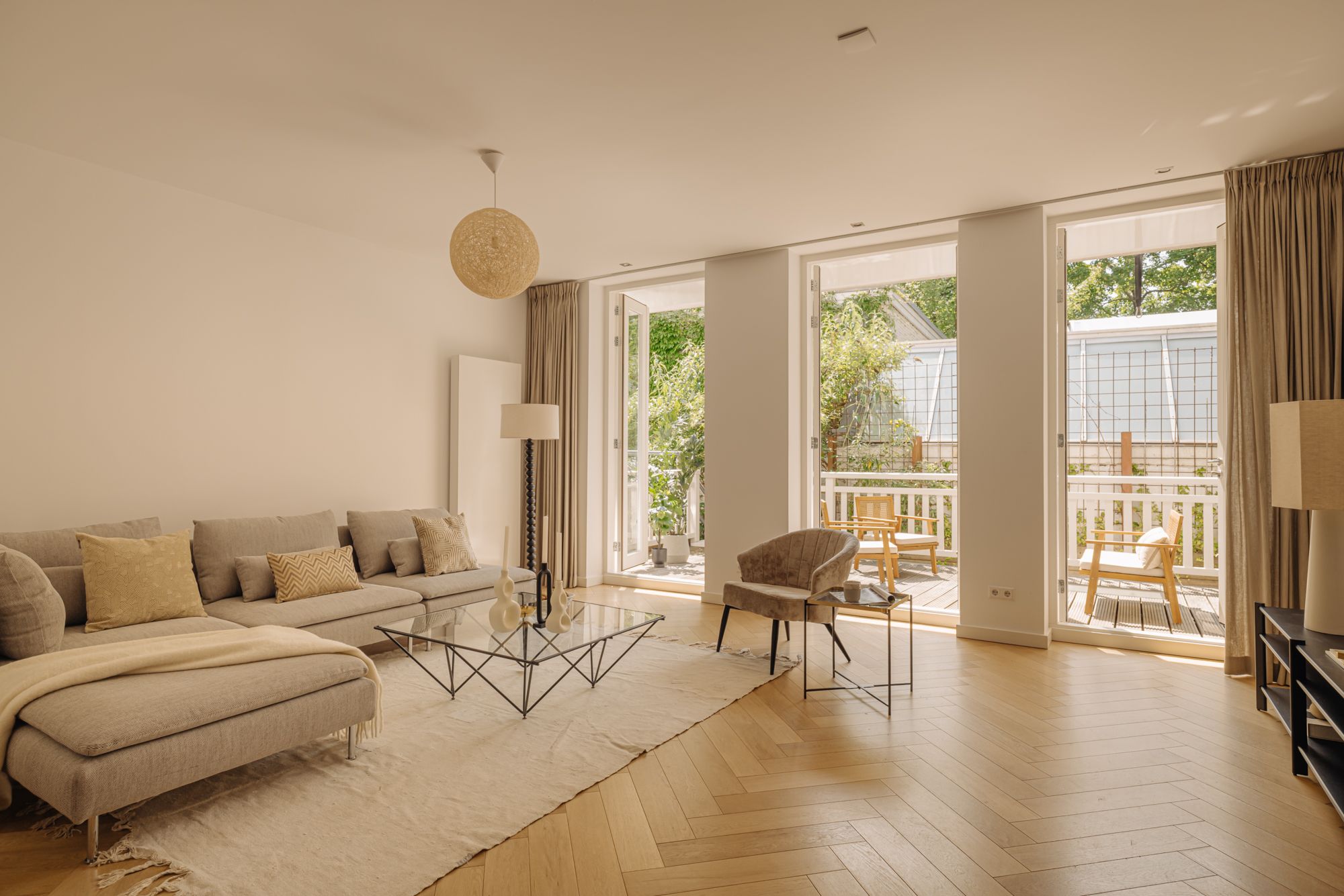 Photo 3 of Hemonystraat 46-H