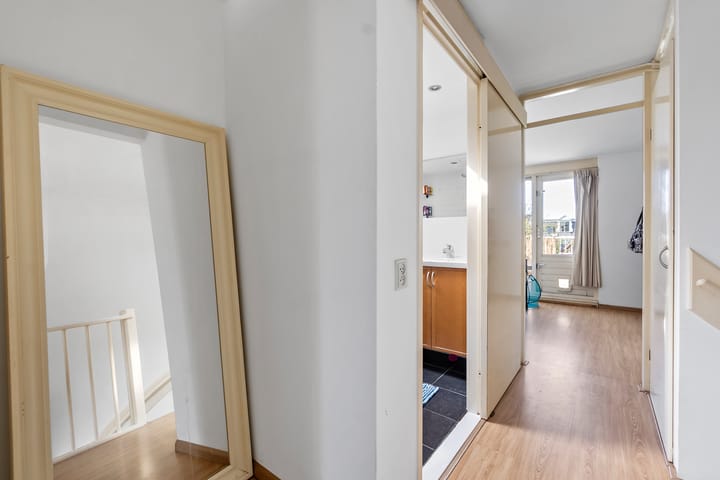 Foto 15 van Van Galenstraat 14-S