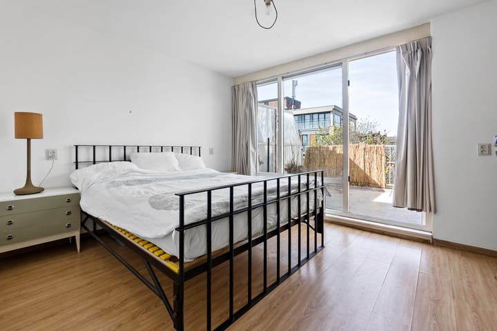 Foto 19 van Van Galenstraat 14-S