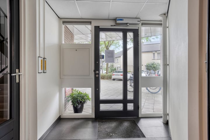 Foto 5 van Salviabeemd 33-G