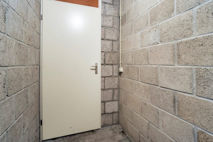 Foto 32 van Salviabeemd 33-G