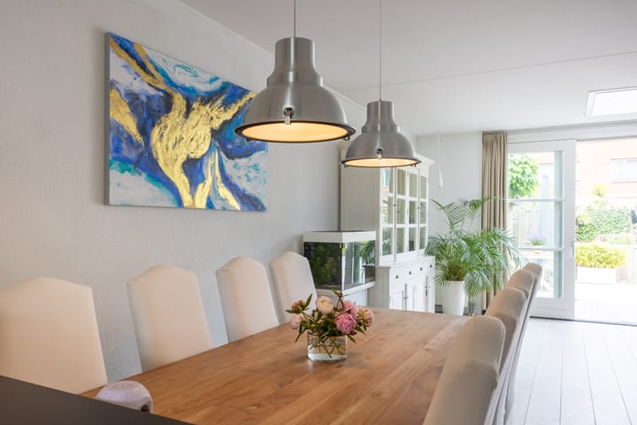 Foto 12 van Helmbloemlaan 9