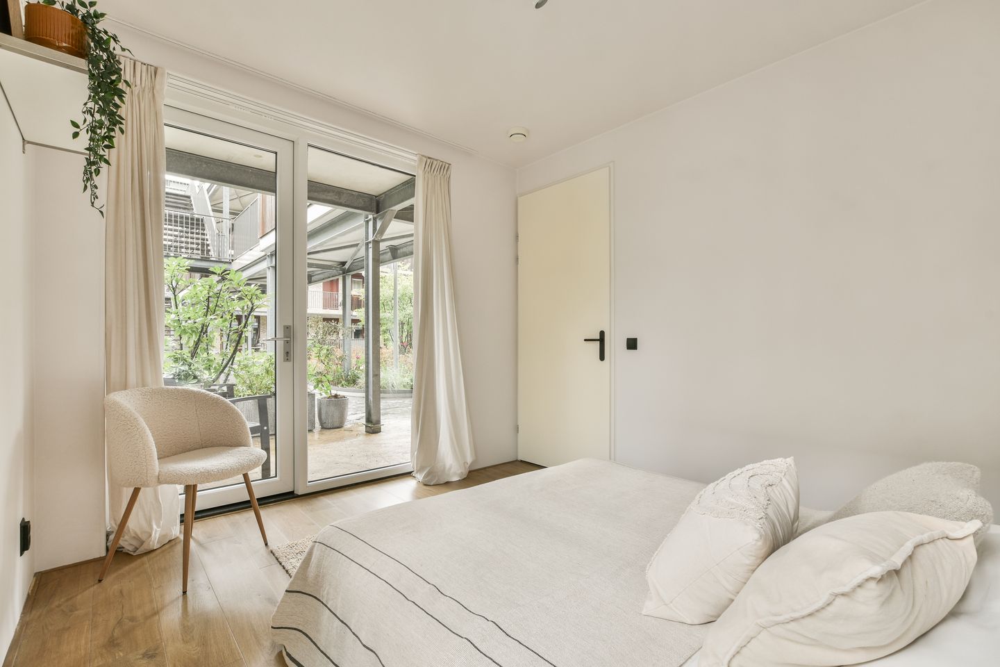 Foto 19 van Theodoor van Hoytemastraat 38