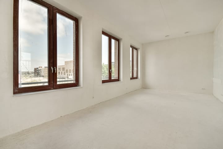 Foto 12 van Srefidensiplein 4