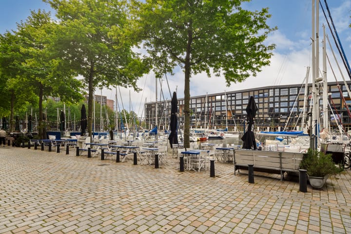 Foto 32 van Srefidensiplein 4