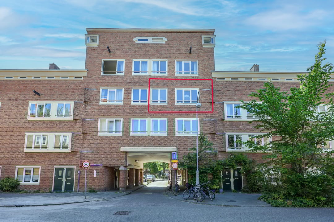 Photo 1 of Coöperatiehof 33-2