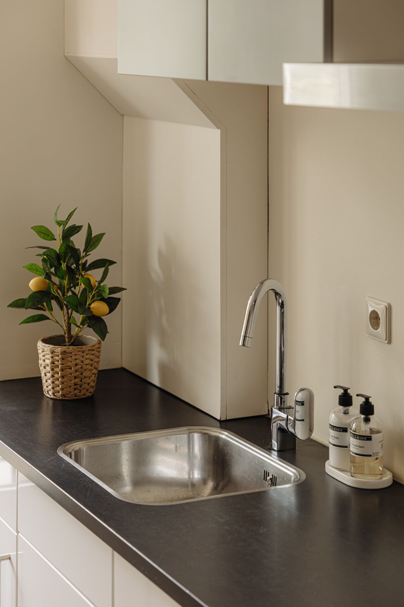 Foto 19 van Hoofdweg 253-2