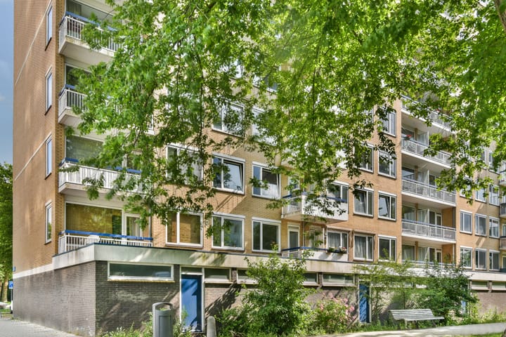 Foto 13 van Van Nijenrodeweg 185