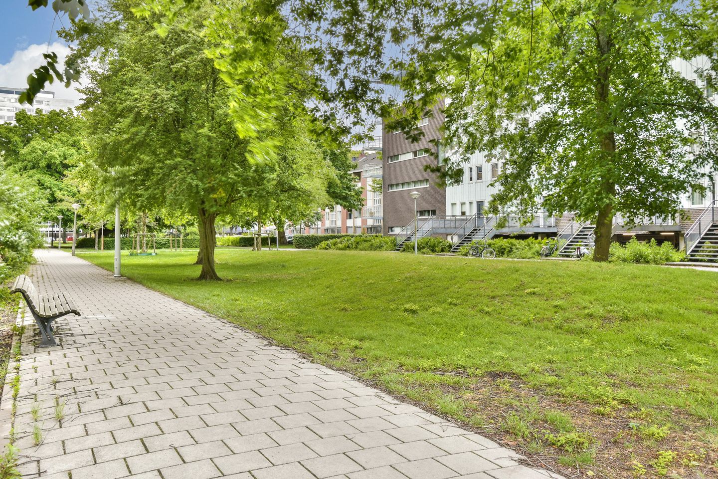 Foto 14 van Van Nijenrodeweg 185