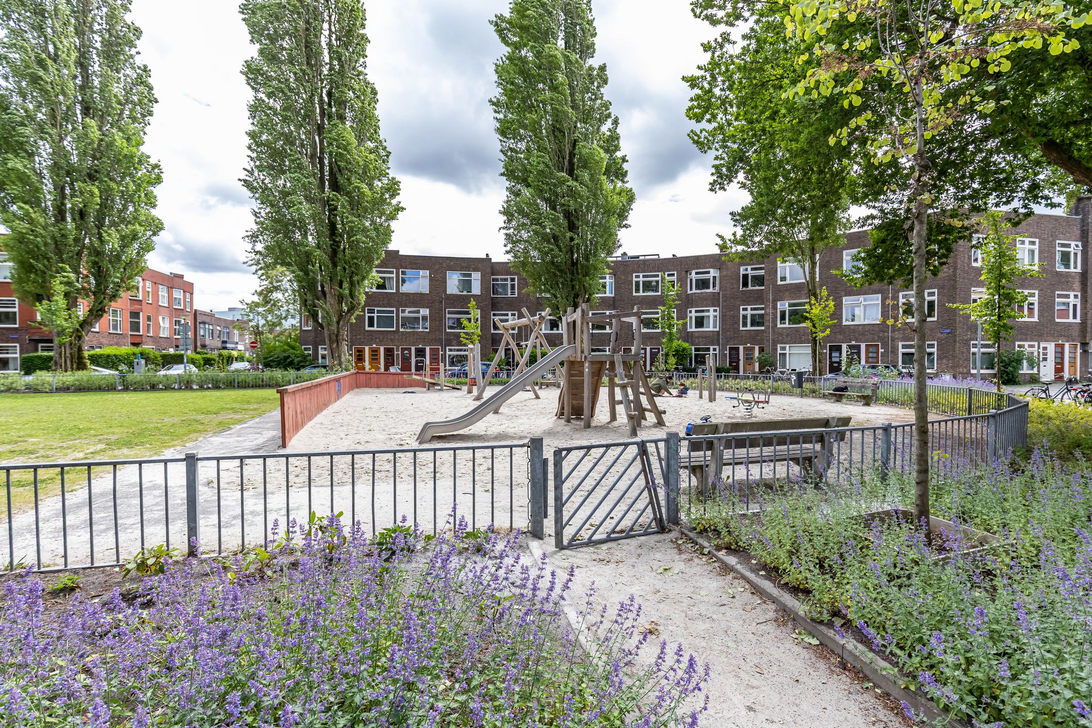 Foto 33 van Amalia van Solmsstraat 26