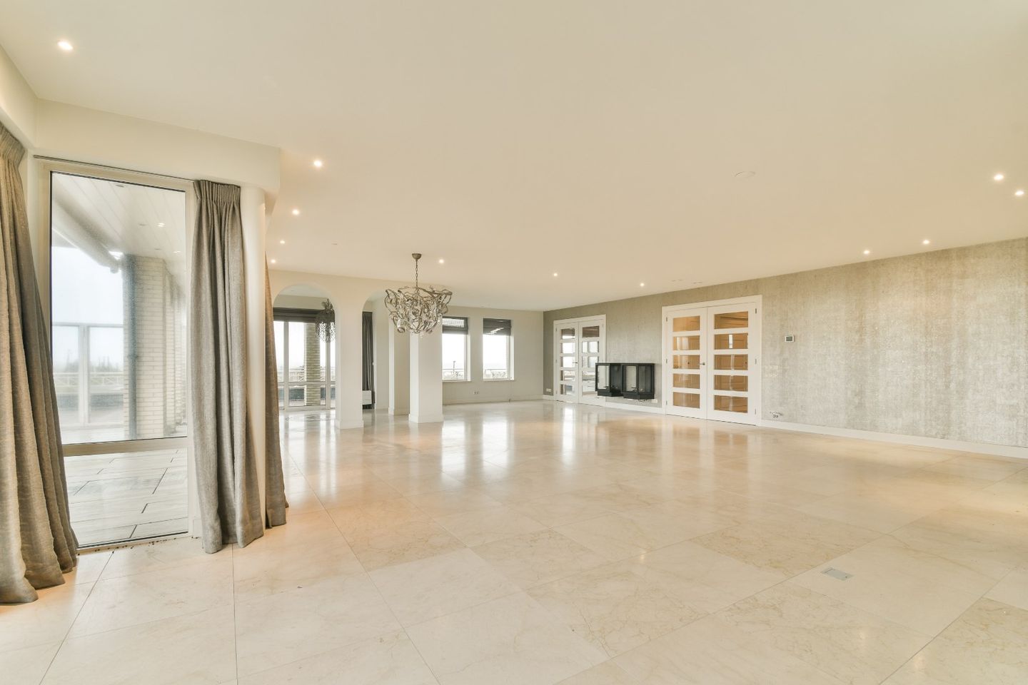 Foto 5 van Koningin Astrid Boulevard 67