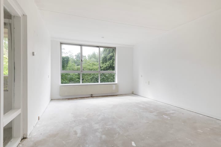 Photo 4 of Leerdamhof 369