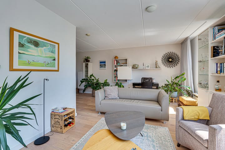 Foto 32 van Marga Klompelaan 8