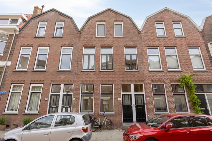 Photo 1 of Oranjestraat 32-B