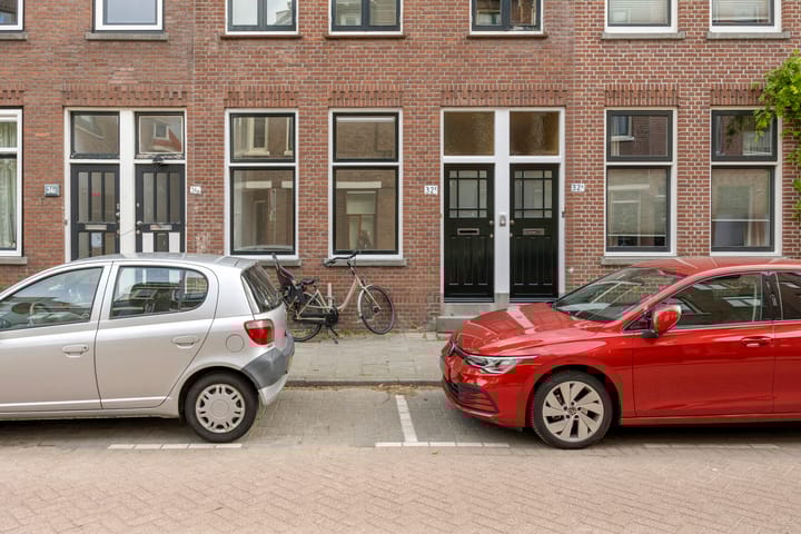 Photo 5 of Oranjestraat 32-B