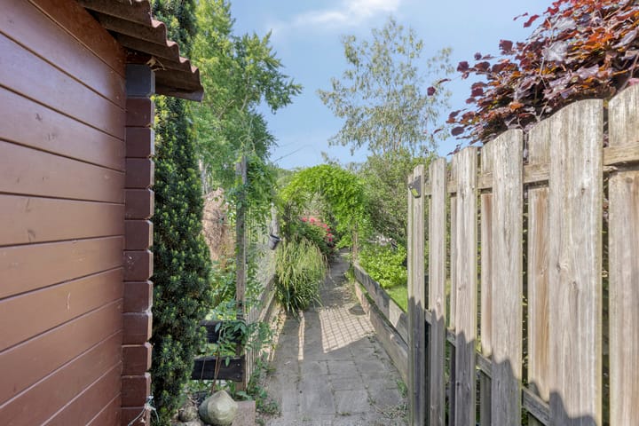 Foto 32 van Sluiskade 139-A