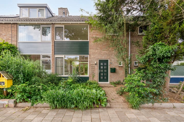 Photo 1 of Csardasstraat 43