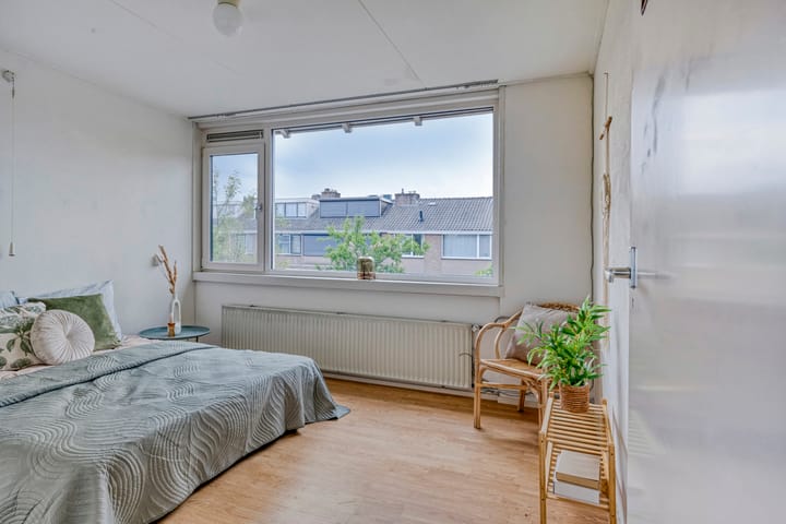 Photo 15 of Csardasstraat 43