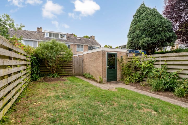 Photo 24 of Csardasstraat 43