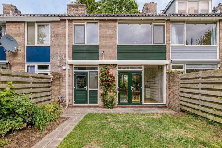 Photo 25 of Csardasstraat 43