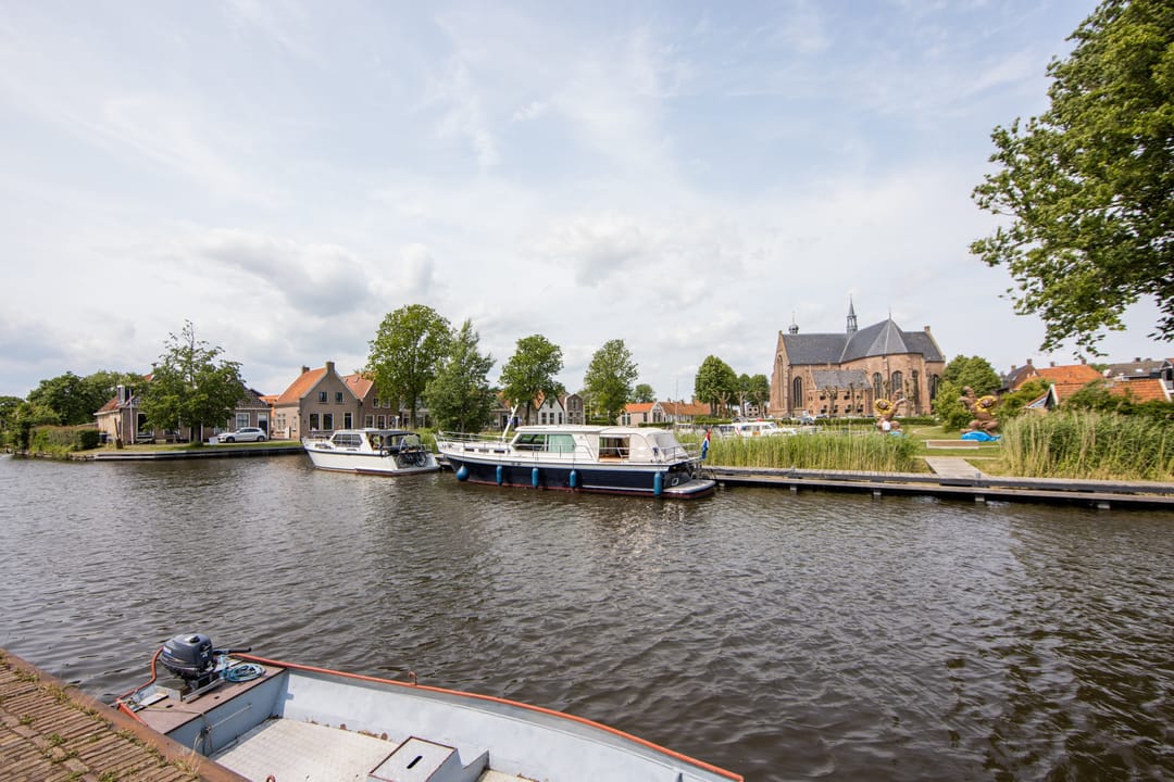 Foto 2 van Emmabuert 3