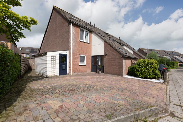 Foto 3 van Sparrenburg 30