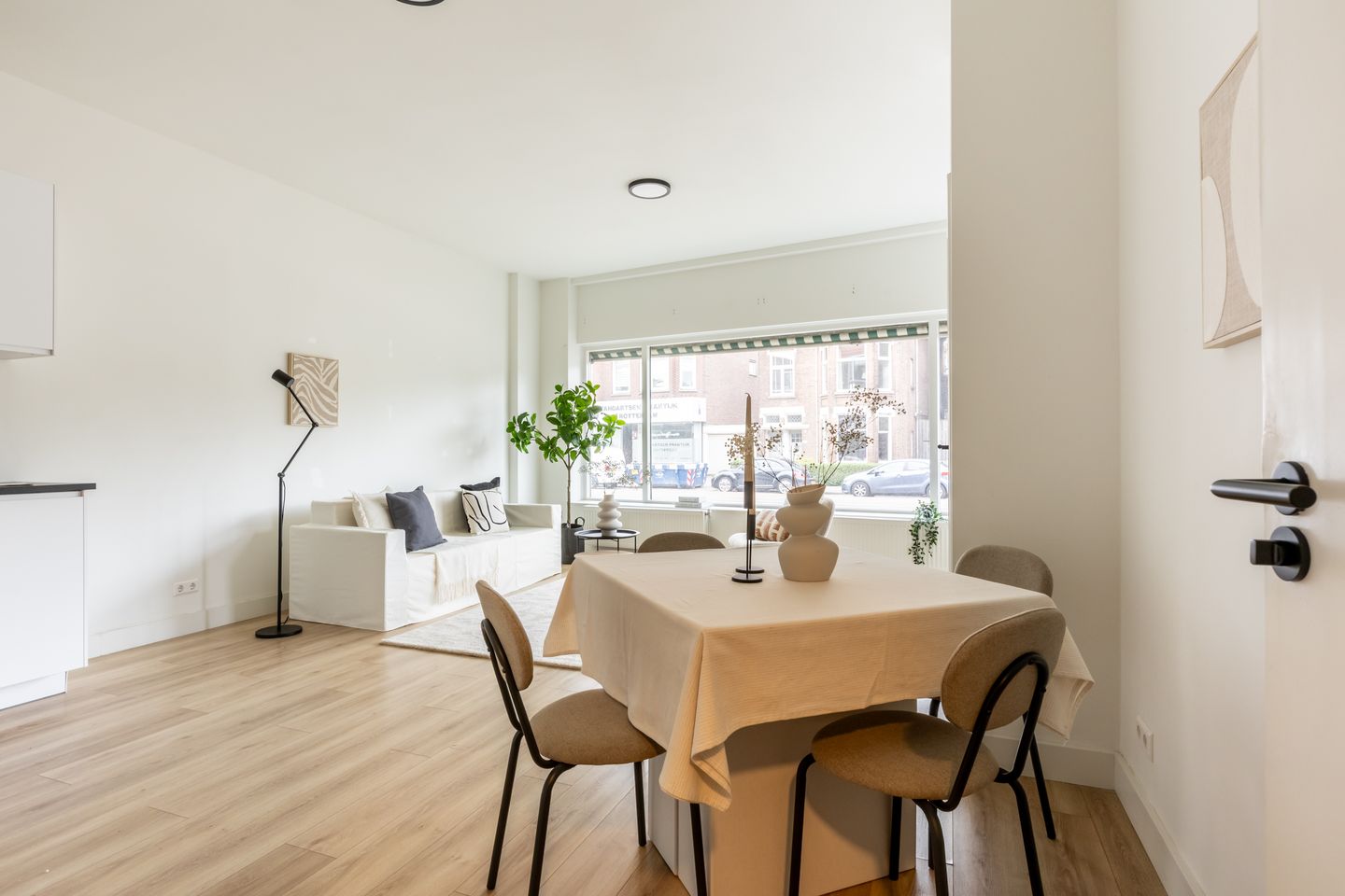 Foto 25 van Straatweg 31-A