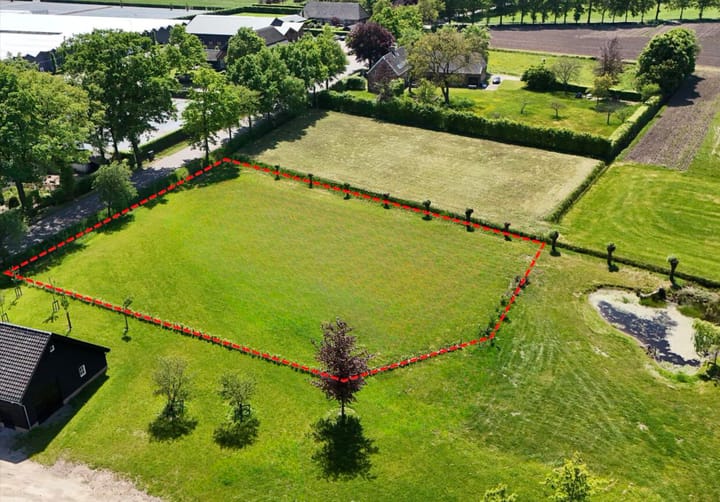 Photo 4 of Holleneind