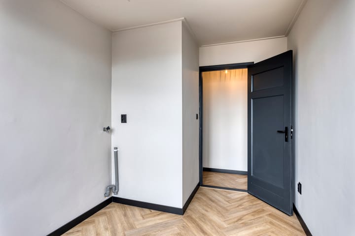 Foto 13 van Hekbootstraat 13-D