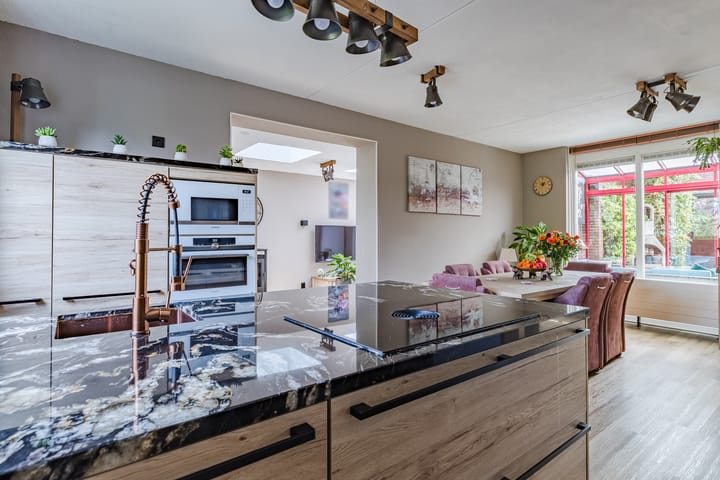 Foto 2 van Bakemastraat 97