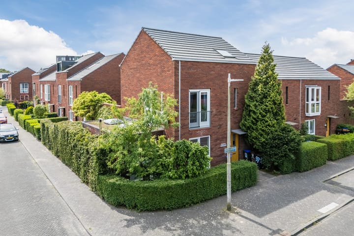 Foto 57 van Bakemastraat 97