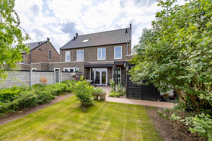 Foto 2 van Veldleeuwerik 21