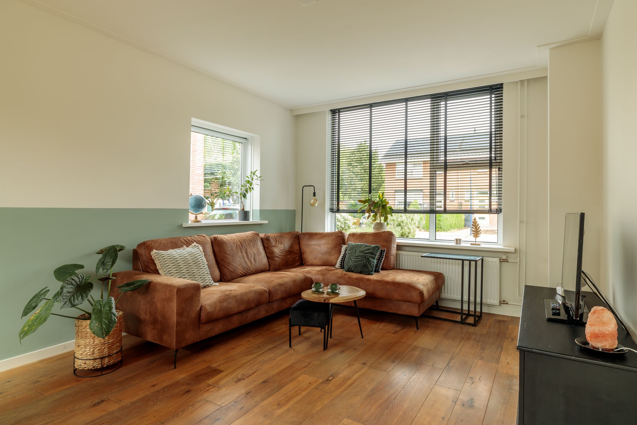 Foto 6 van Burg G H Mulierstraat 10