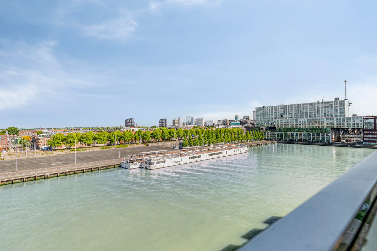 Photo 14 of Lloydkade 733